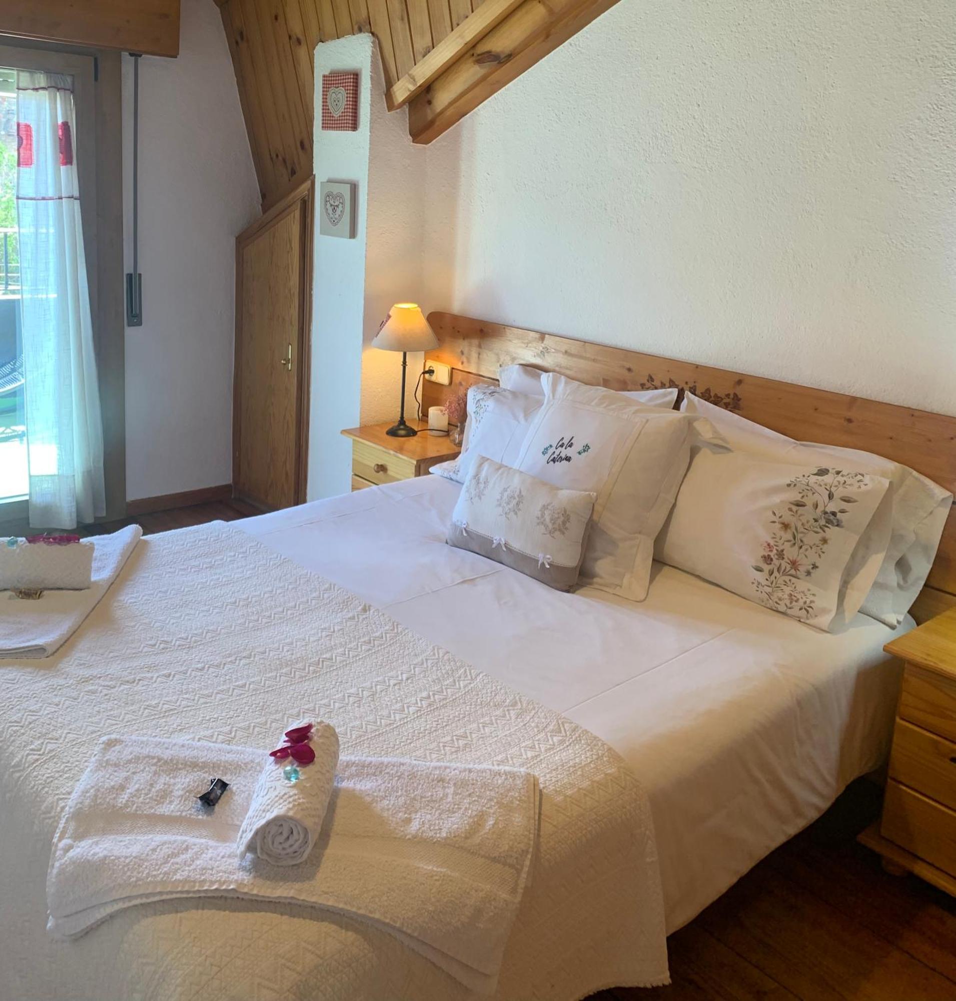 Apartamento Ático con encanto en Bellver de Cerdanya Exterior foto